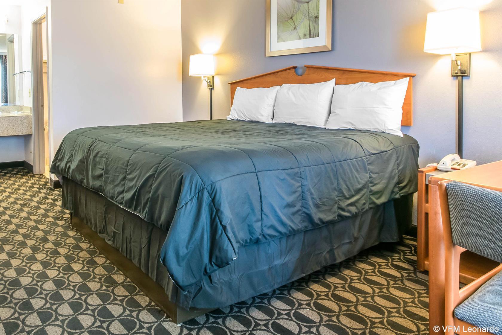 Studio 6 Suites Louisville Ky Airport/Expo Center Bagian luar foto