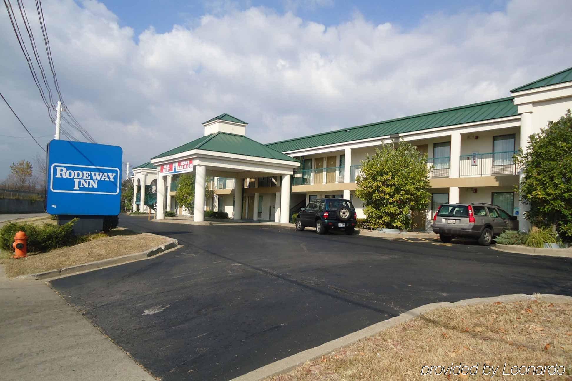 Studio 6 Suites Louisville Ky Airport/Expo Center Bagian luar foto